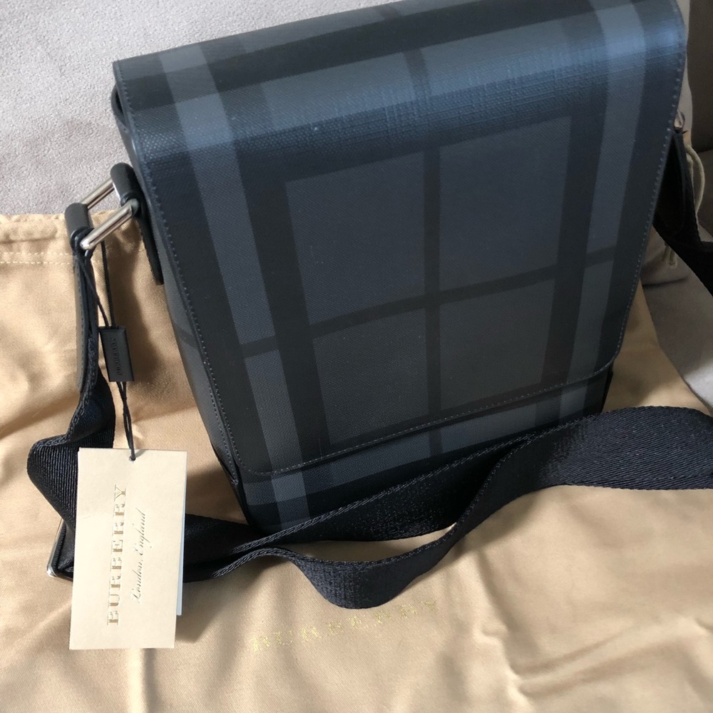 Burberry London check collection, Crossbody